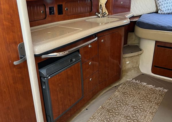 Sea Ray 320 Sundancer image