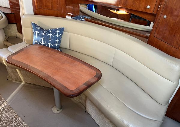 Sea Ray 320 Sundancer image