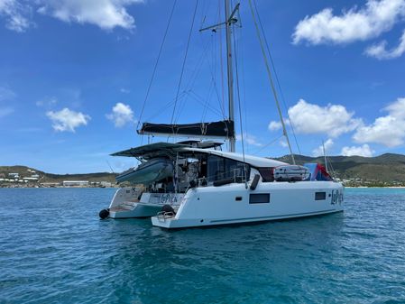 Lagoon 42 image