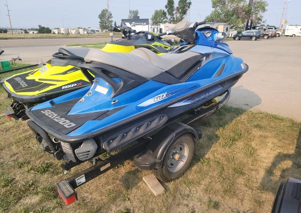 Sea-doo RXP-X-300-AND-GTX-LIMITED image