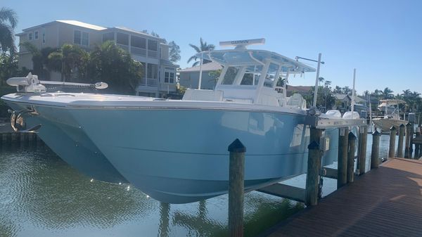 Invincible 37 Catamaran