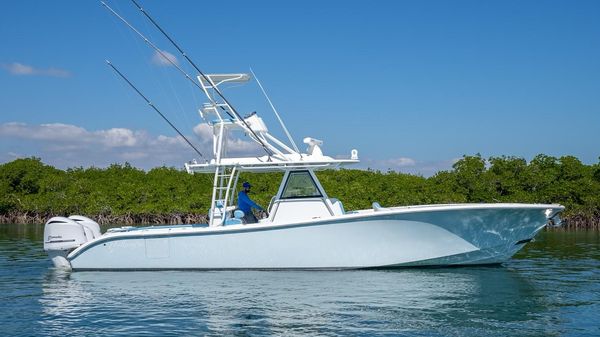 Yellowfin 39