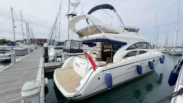 Princess Flybridge 42 Motor Yacht 