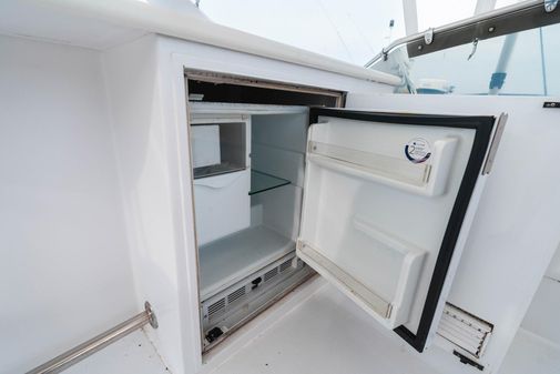 Hatteras 65 Sport Deck Motor Yacht image