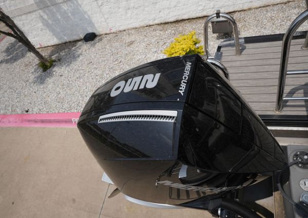 Harris 230 Solstice image