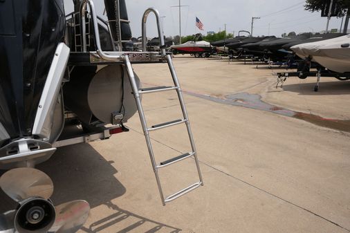 Harris 230 Solstice image