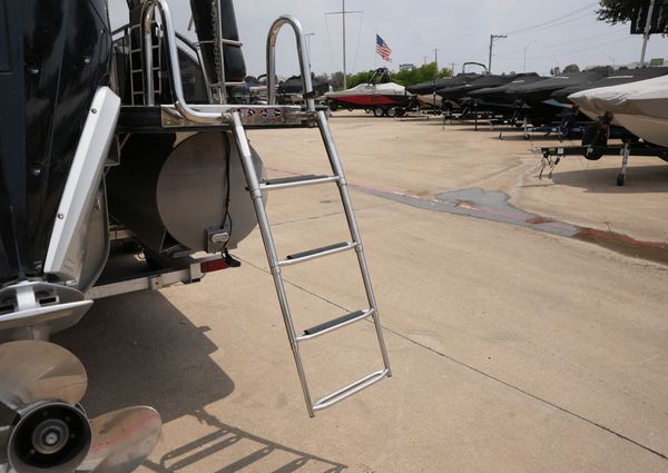 Harris 230 Solstice image