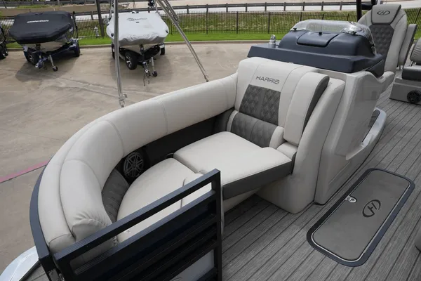 Harris Solstice 230 image