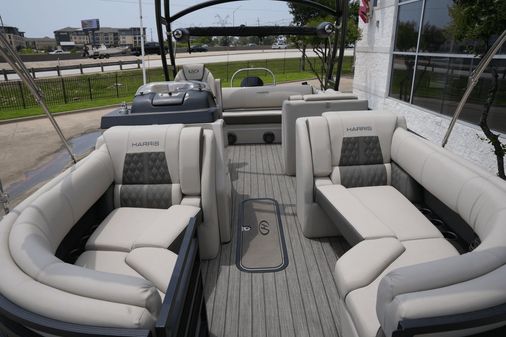 Harris 230 Solstice image