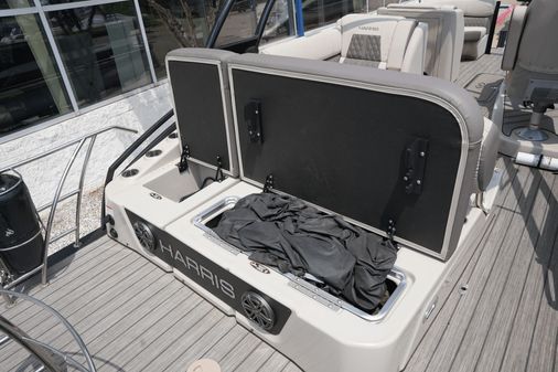 Harris 230 Solstice image