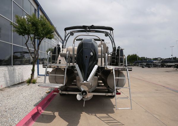 Harris 230 Solstice image