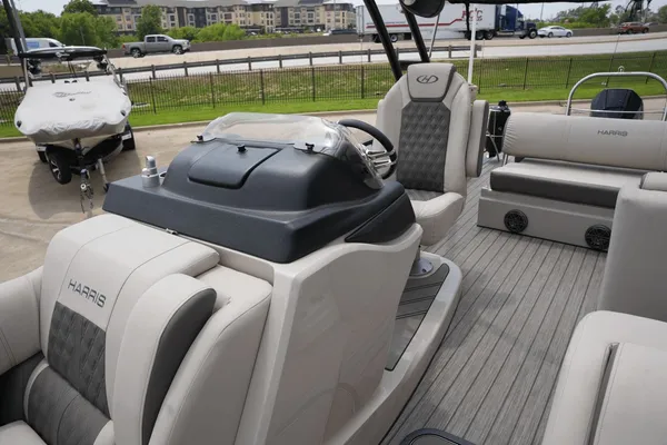 Harris Solstice 230 image