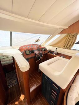 Cayman Yachts 38 Fly image