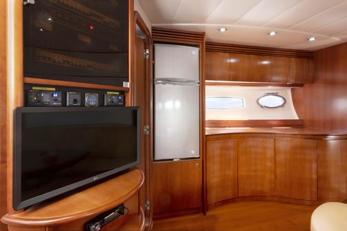 Pershing 46 image