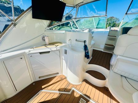 Cruisers Yachts 3870 image