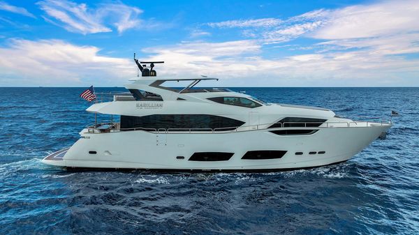 Sunseeker 95 Yacht 