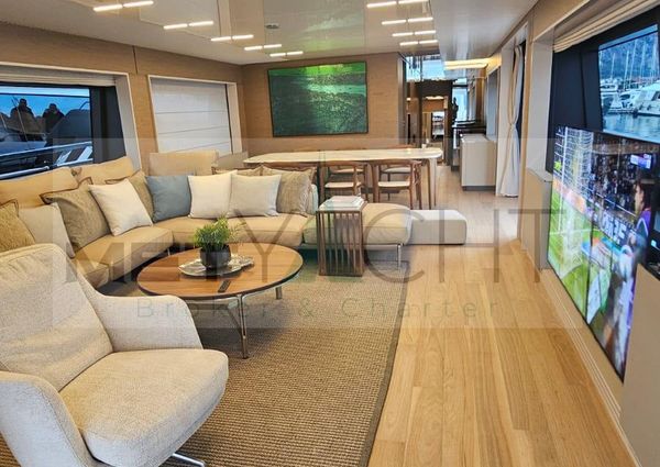 Ferretti Yachts 920 image