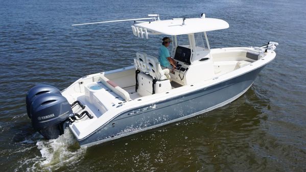 Cobia 262 Center Console image