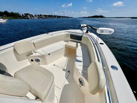 Cobia 262 Center Console image