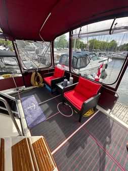 Sea Ray 360 Aft Cabin image