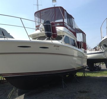 Sea Ray 360 Aft Cabin image