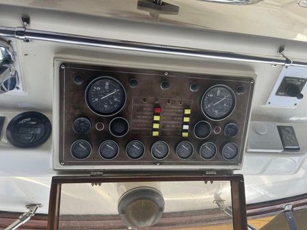 Marine Trader Med Yacht Cockpit Pilothouse image