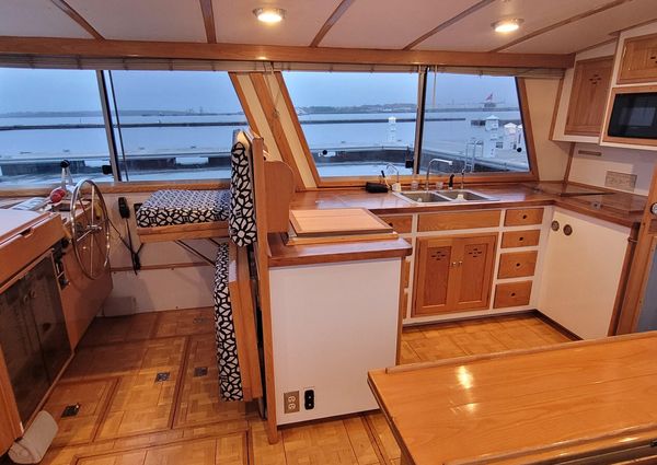 Duffy Wilbur 42 Flybridge Cruiser image