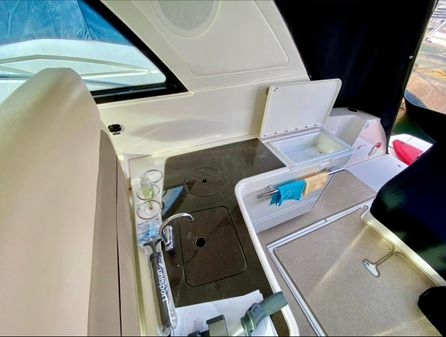 Sea Ray 450 Sundancer image