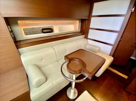 Sea Ray 450 Sundancer image