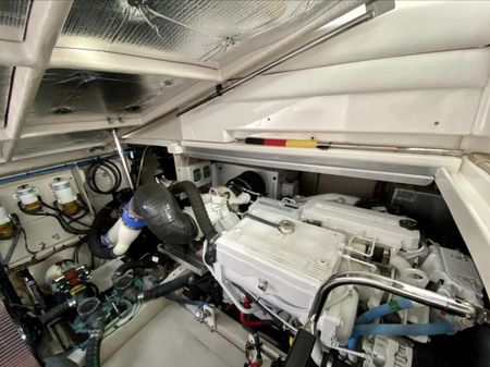 Sea Ray 450 Sundancer image