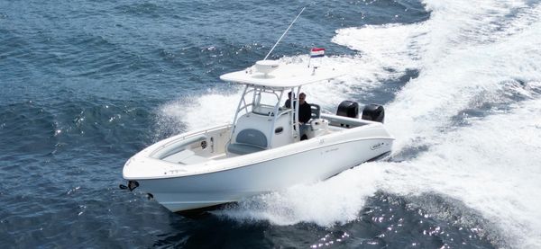 Boston Whaler 320 Outrage image