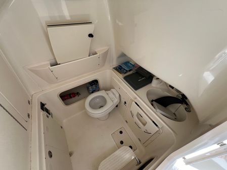 Boston Whaler 320 Outrage image