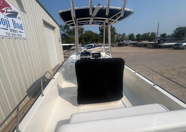 Boston-whaler 210-MONTAUK image