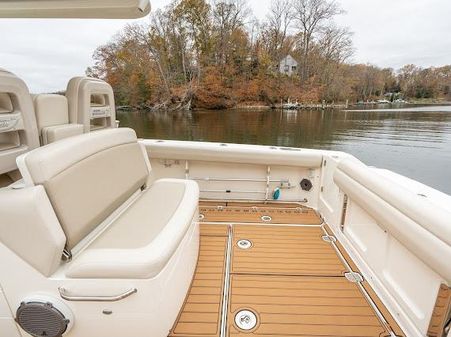 Boston Whaler 330 Outrage image