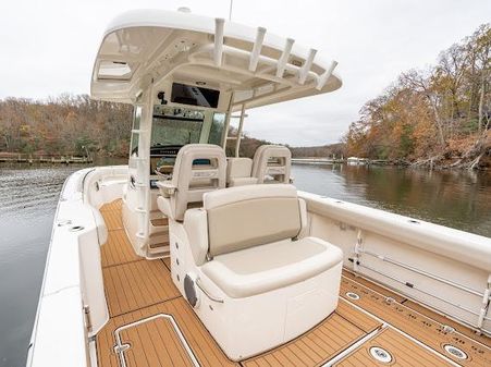 Boston Whaler 330 Outrage image