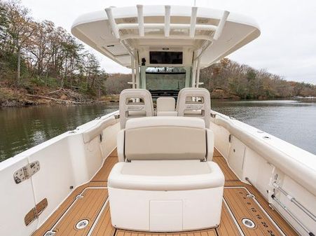 Boston Whaler 330 Outrage image