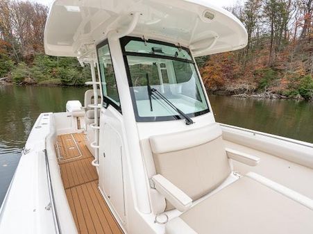 Boston Whaler 330 Outrage image