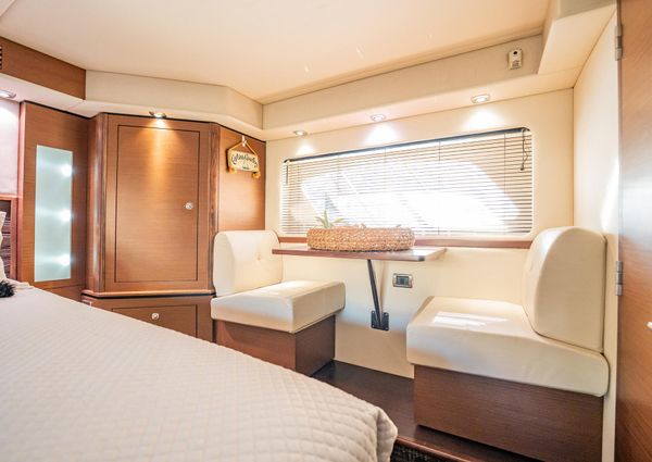 Sea Ray 580 Sundancer image