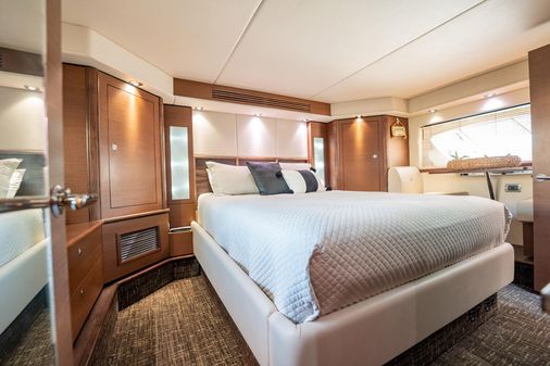 Sea Ray 580 Sundancer image