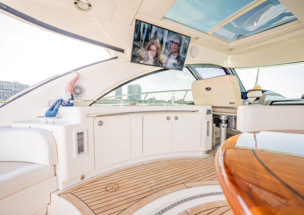 Sea Ray 580 Sundancer image