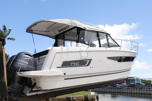 Jeanneau NC Weekender 895 image