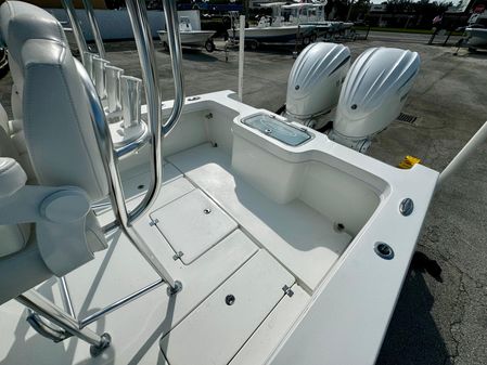 Pair-customs 27-CENTER-CONSOLE image