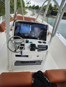 NauticStar 28 XS image