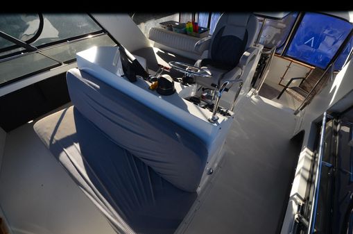 Carver 4207-AFT-CABIN-MOTORYACHT image