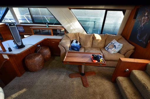 Carver 4207-AFT-CABIN-MOTORYACHT image