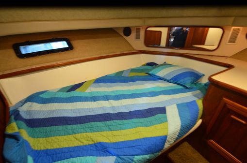 Carver 4207-AFT-CABIN-MOTORYACHT image