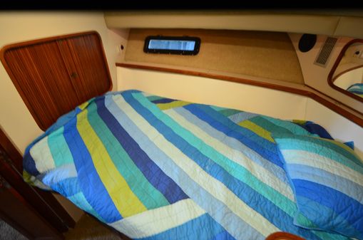 Carver 4207-AFT-CABIN-MOTORYACHT image