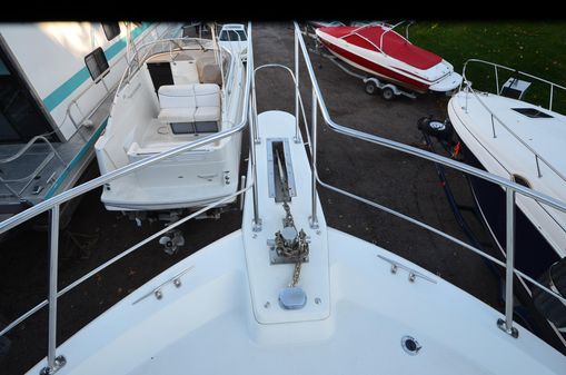 Carver 4207-AFT-CABIN-MOTORYACHT image