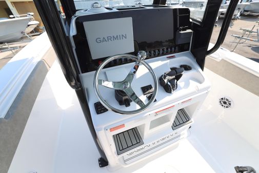 Sea-hunt GAMEFISH-27-FORWARD-SEATING image