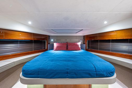 Princess 60 Fly image